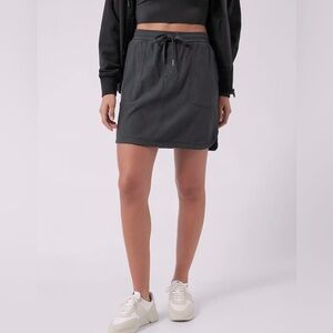 Athleta Farrallon Tennis Golf Skirt  Size 8T